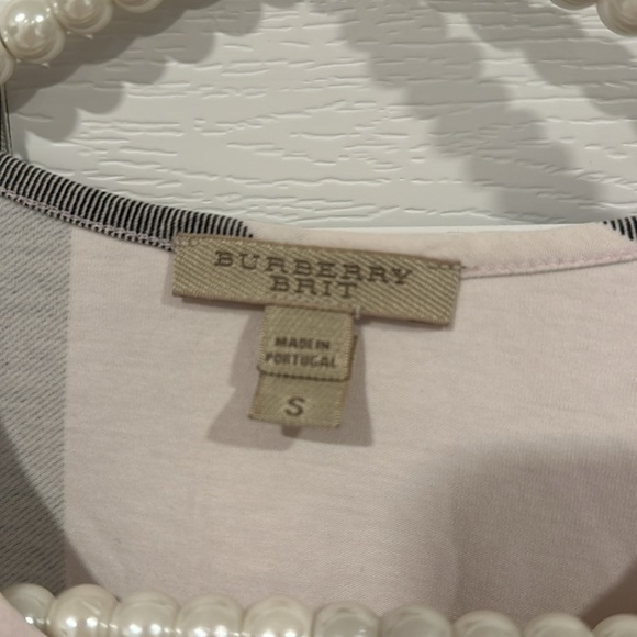 Burberry tee - Picture 2 of 5